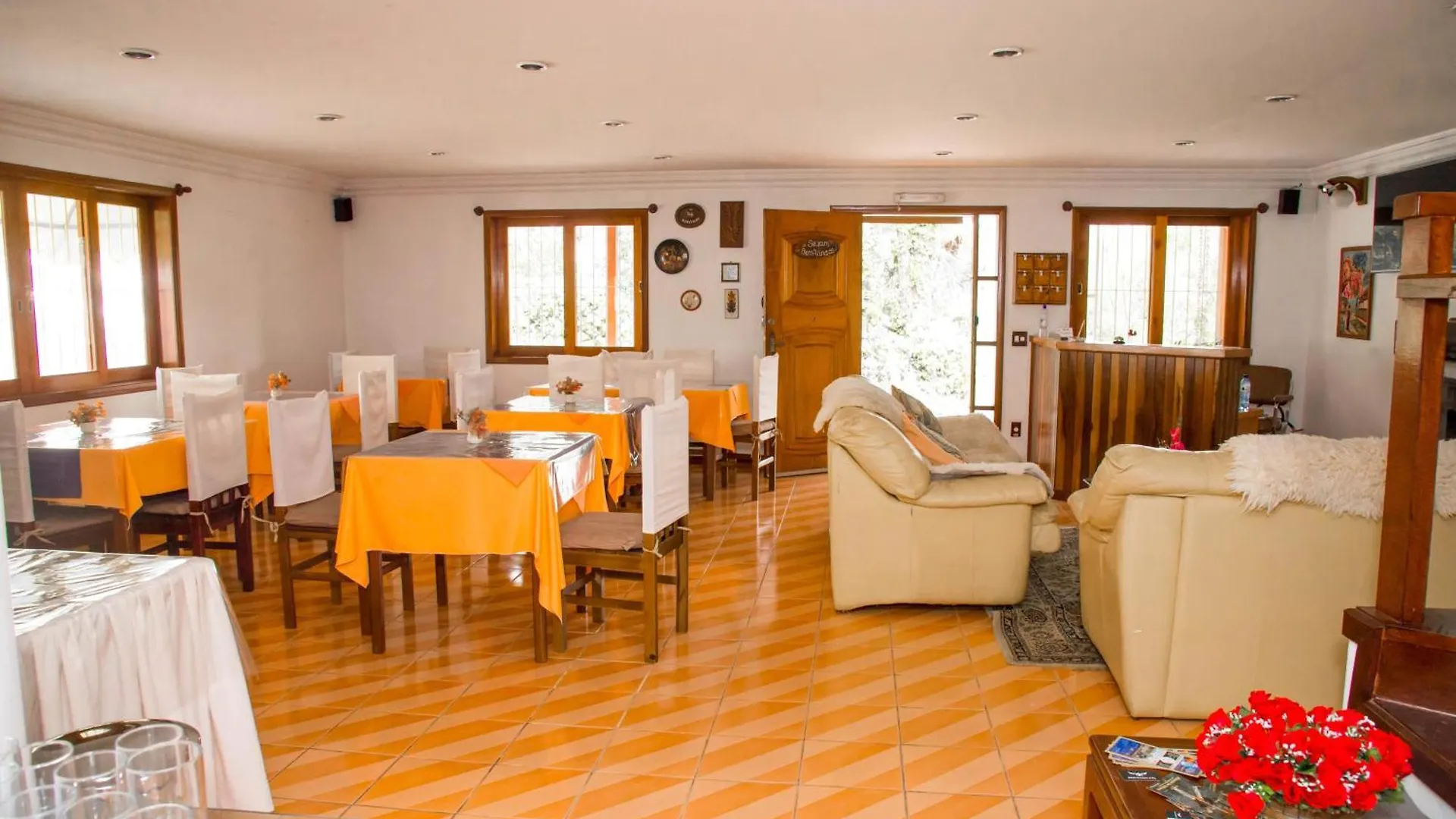 Guest house Pousada Das Flores Campos do Jordao