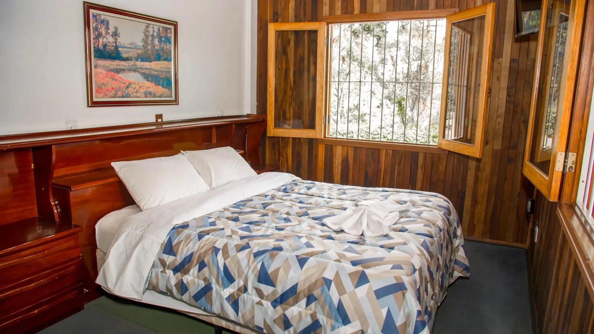 Guest house Pousada Das Flores Campos do Jordao